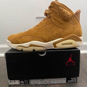 AIR JORDAN RETRO 6 WHEAT/ golden harvest sail/ size 12